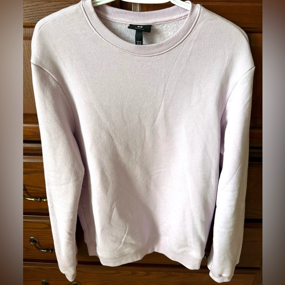 H&M lilac crewneck in size XS - Picture 1 of 4